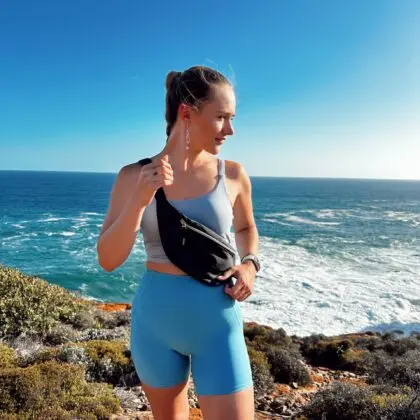 Open Back Criss-Cross Sports Bra